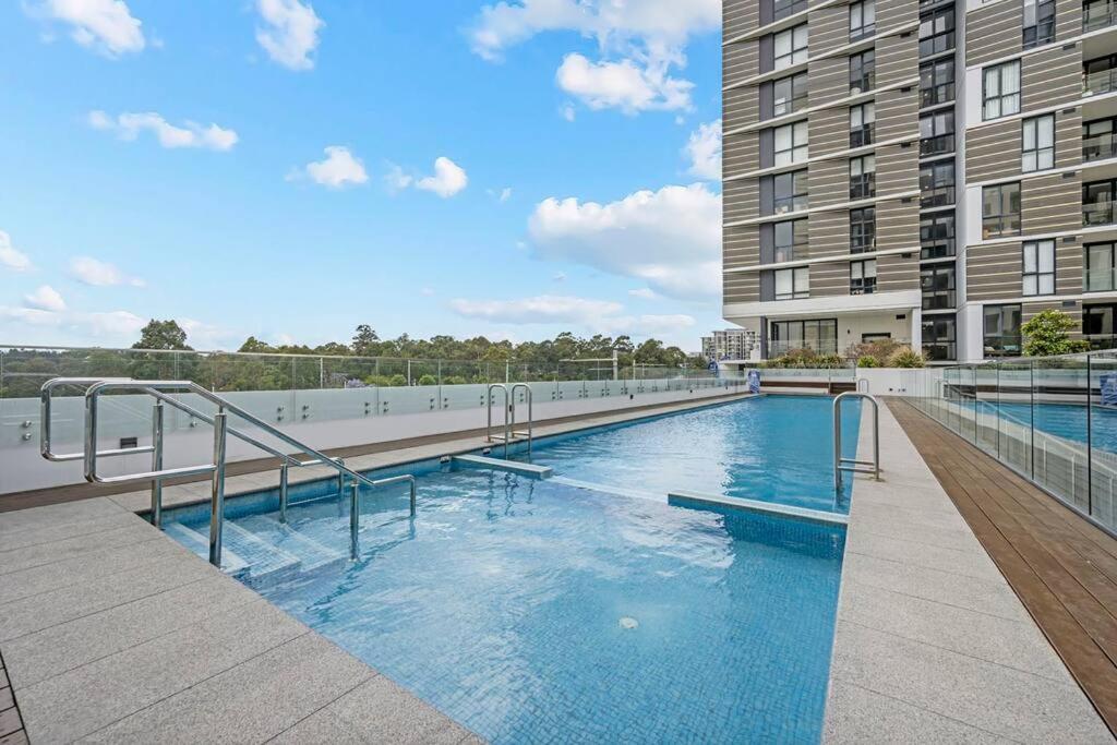 Apartament Cozy 1Br & Study Retreat With Outdoor Pool In Mq Sydney Zewnętrze zdjęcie